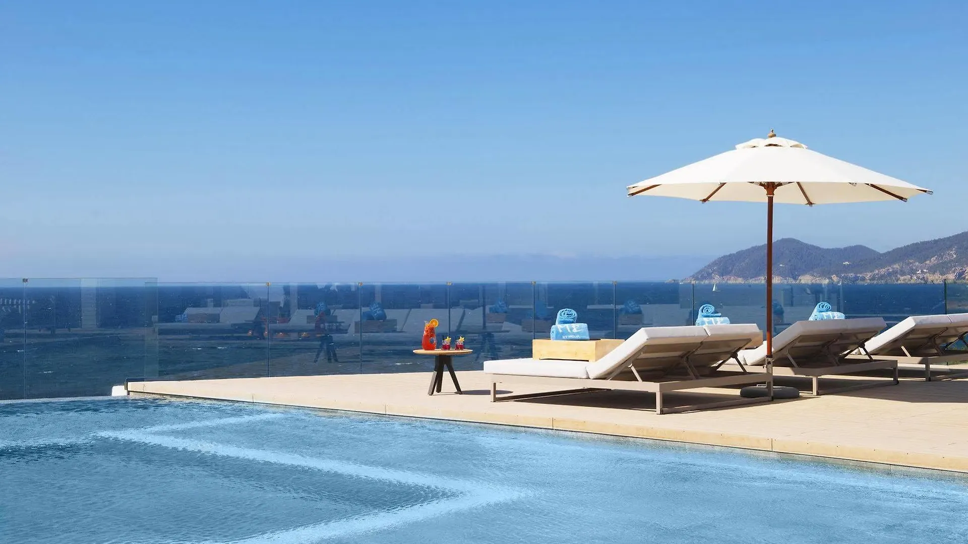 Cabau S Argamassa Villas سانتا أيُلاريا ذيس ريو 0*,  إسبانيا